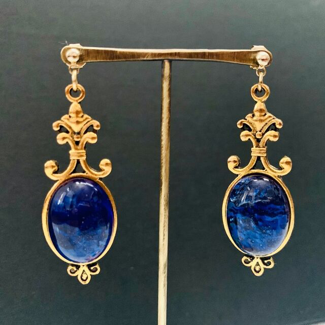ドラゴンズブレスダークブルーピアス
